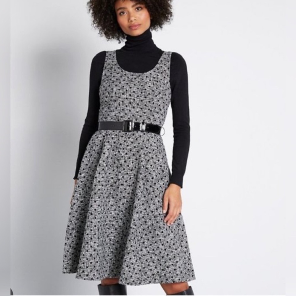 ModCloth Belted Gray Polka Dot Dress - 6
